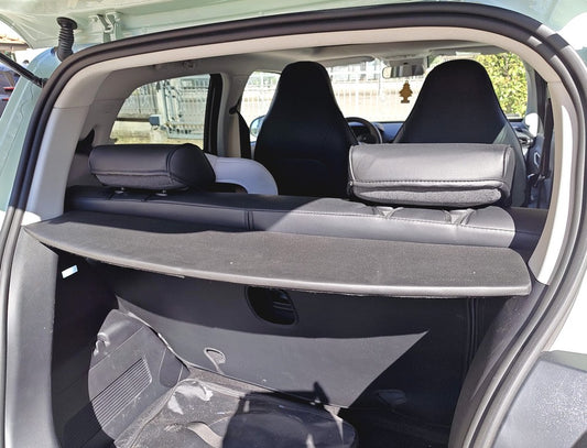 Car trunk cover for T03